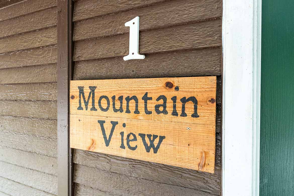 Mountain View Cabin #1 Sign