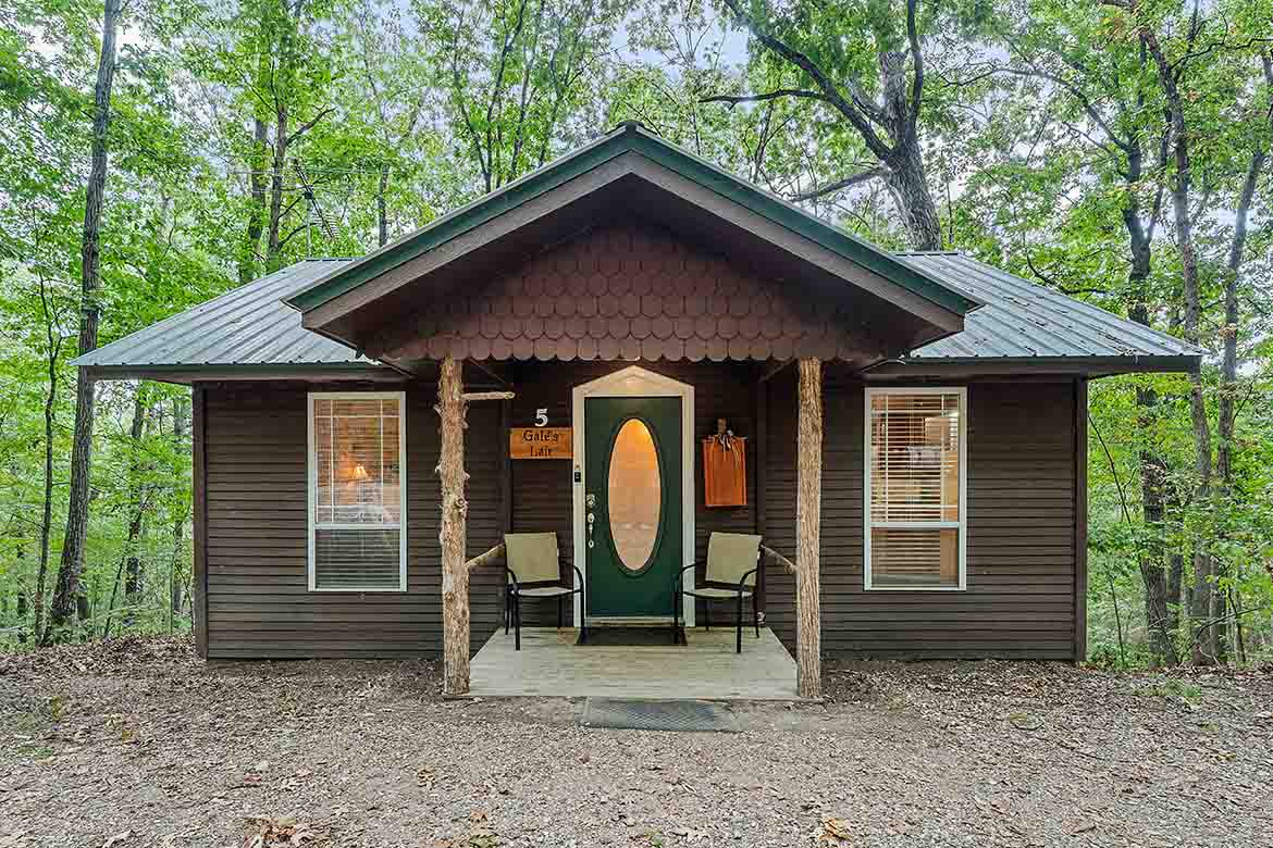 Ozark Spring Cabins Gale’s Lair Cabin #5